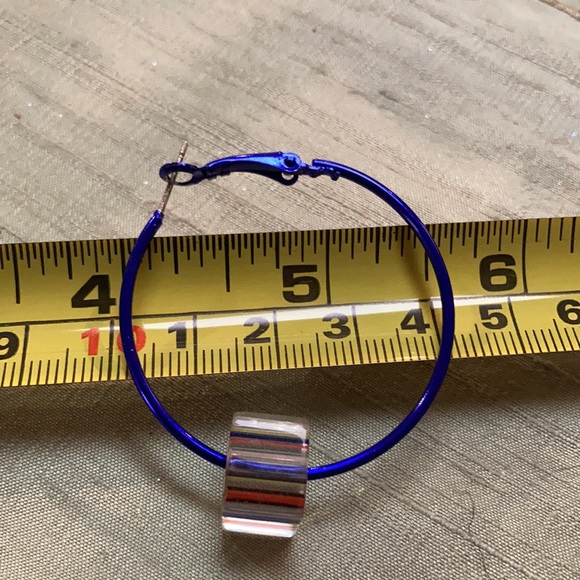 Hoop Earrings - Picture 5 of 5